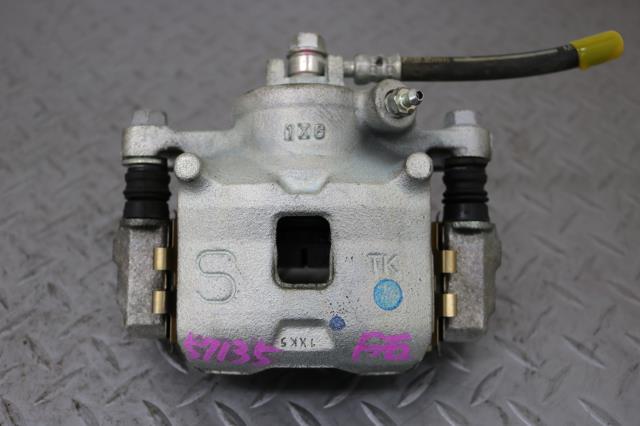 ミニキャブ 5BD-DS17V 右 フロント キャリパー MQ513410拍卖