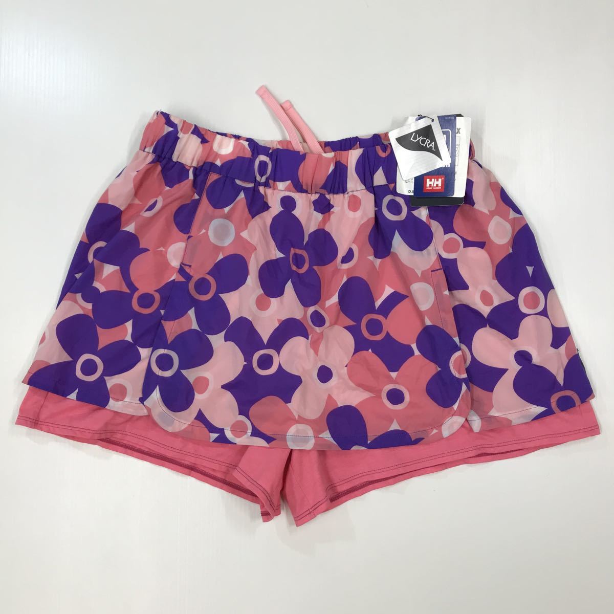 ● 新品 HELLYHANSEN ヘリーハンセン キュロット スポーツ ストレッチ 花柄 レディース Lサイズ 定価9,800円 26-142a拍卖