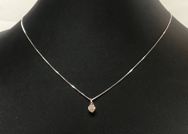 K10 WG シルバー キュービック ジルコニア プチ ネックレス拍卖