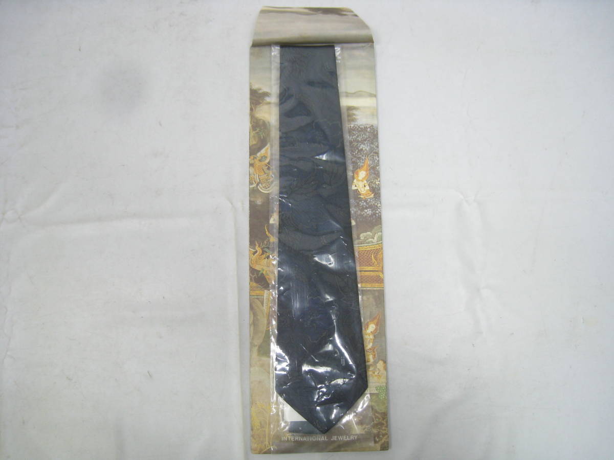 新品 INTERNATIONAL JEWELRY シルクネクタイ 総柄 紺 ネイビー拍卖