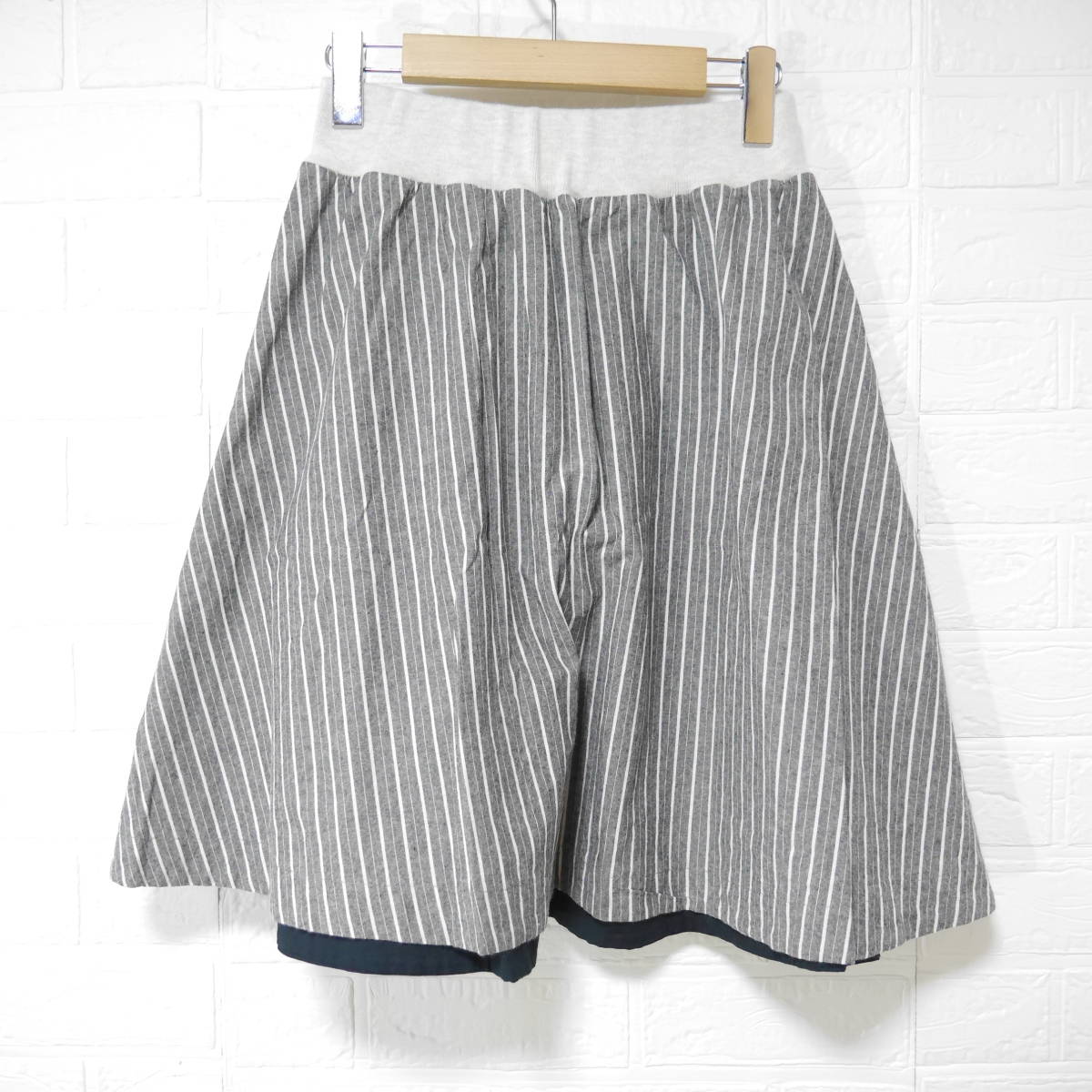 A659 ◇ NICE CLAUP×Girly Couture | ナイスクラップ フレアスカート グレー 中古 サイズL拍卖