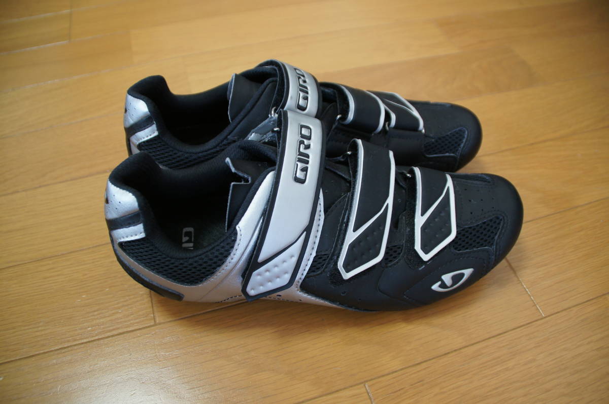 GIRO ロードシューズ ブラック&シルバー 42拍卖