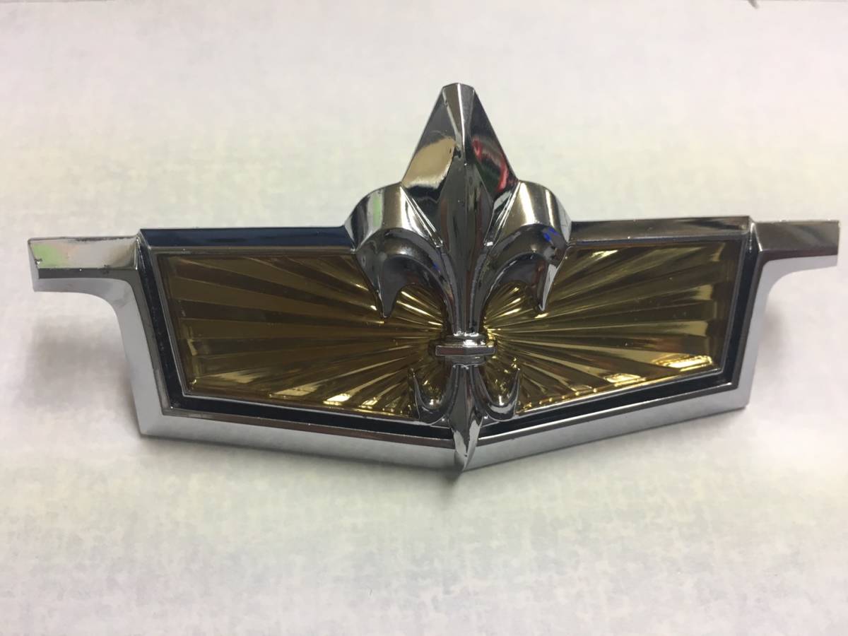 ★86-90 シボレー カプリス ヘッダーパネル エンブレム オーナメント NOS 新品 1点のみ拍卖
