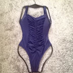 超お値打ち出品 小さめサイズ フロントギャザー Lady's 超ハイレグハーフバックレオタード Mサイズ used超美品拍卖