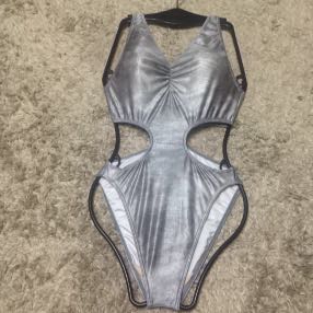 超お値打ち出品 Chacott サイドカットがSEXYな超ハイレグレオタード Mサイズ used超美品拍卖