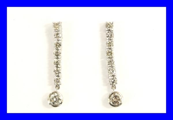 ●新品同様 ダイヤモンドピアス 総1ct ホワイトゴールド K18金 拍卖