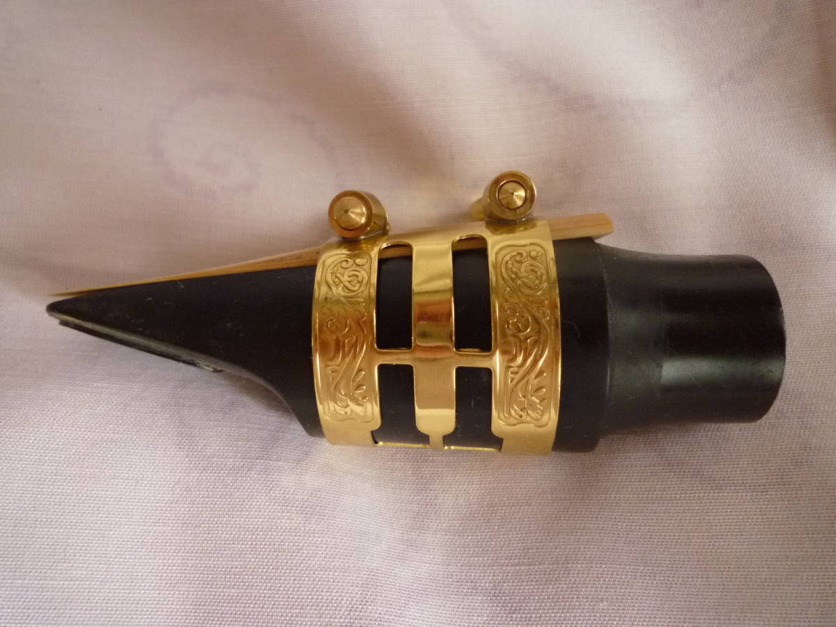 ●アルト用 <金メッキ>彫刻風文様・2本締め リガチャー拍卖