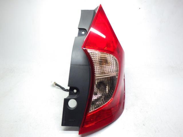 ノート DBA-E12 右テールライト ランプ 234848拍卖
