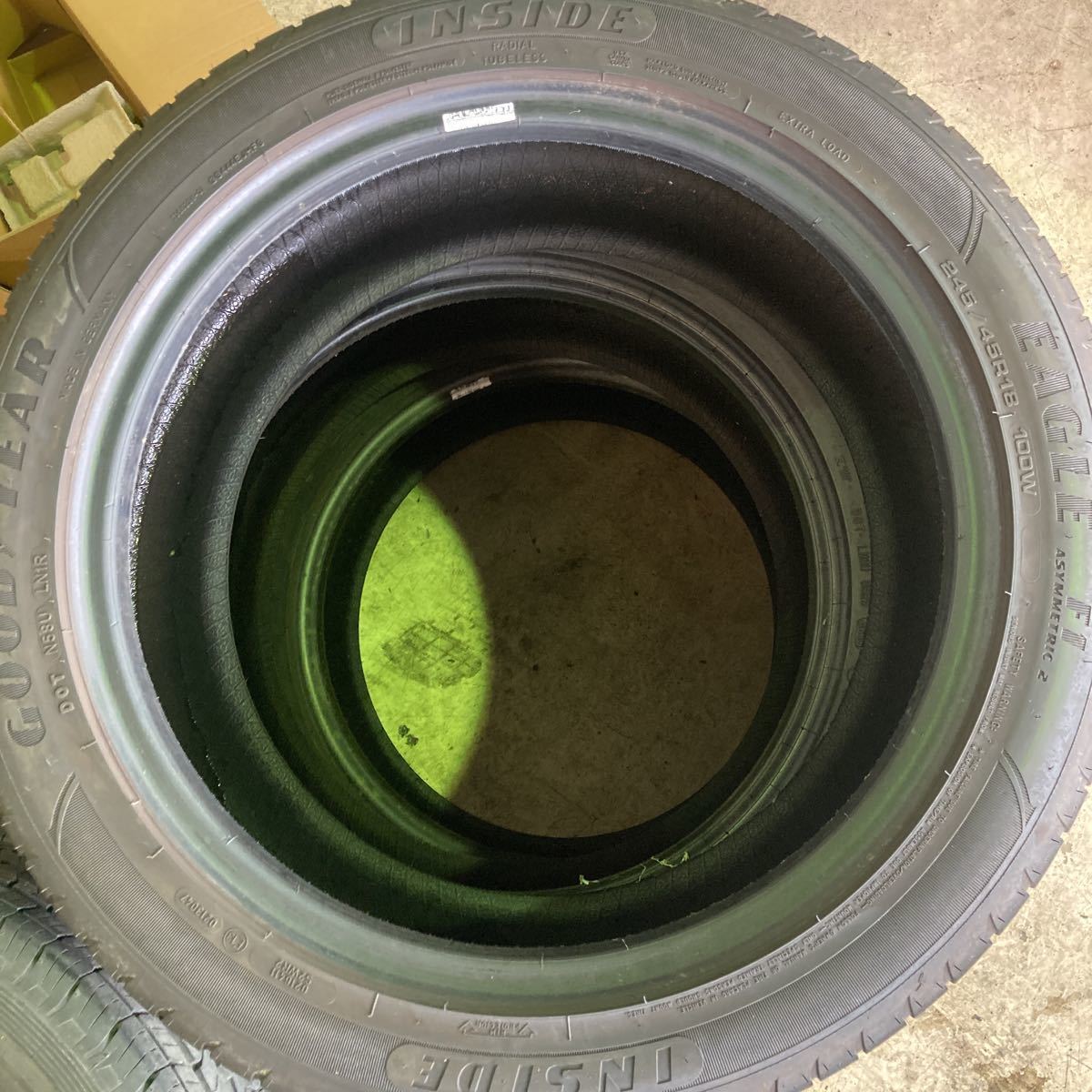 グッドイヤー 245/45R18 1本 アルファード セルシオ etc.拍卖