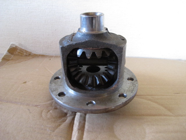 【現状渡し】メーカー・車種不明「デファレンシャルギア・デフギア・デフ」J6D4 36 24 7 *ビンテージ・パーツ・旧車・部品・アメ車・英国拍卖