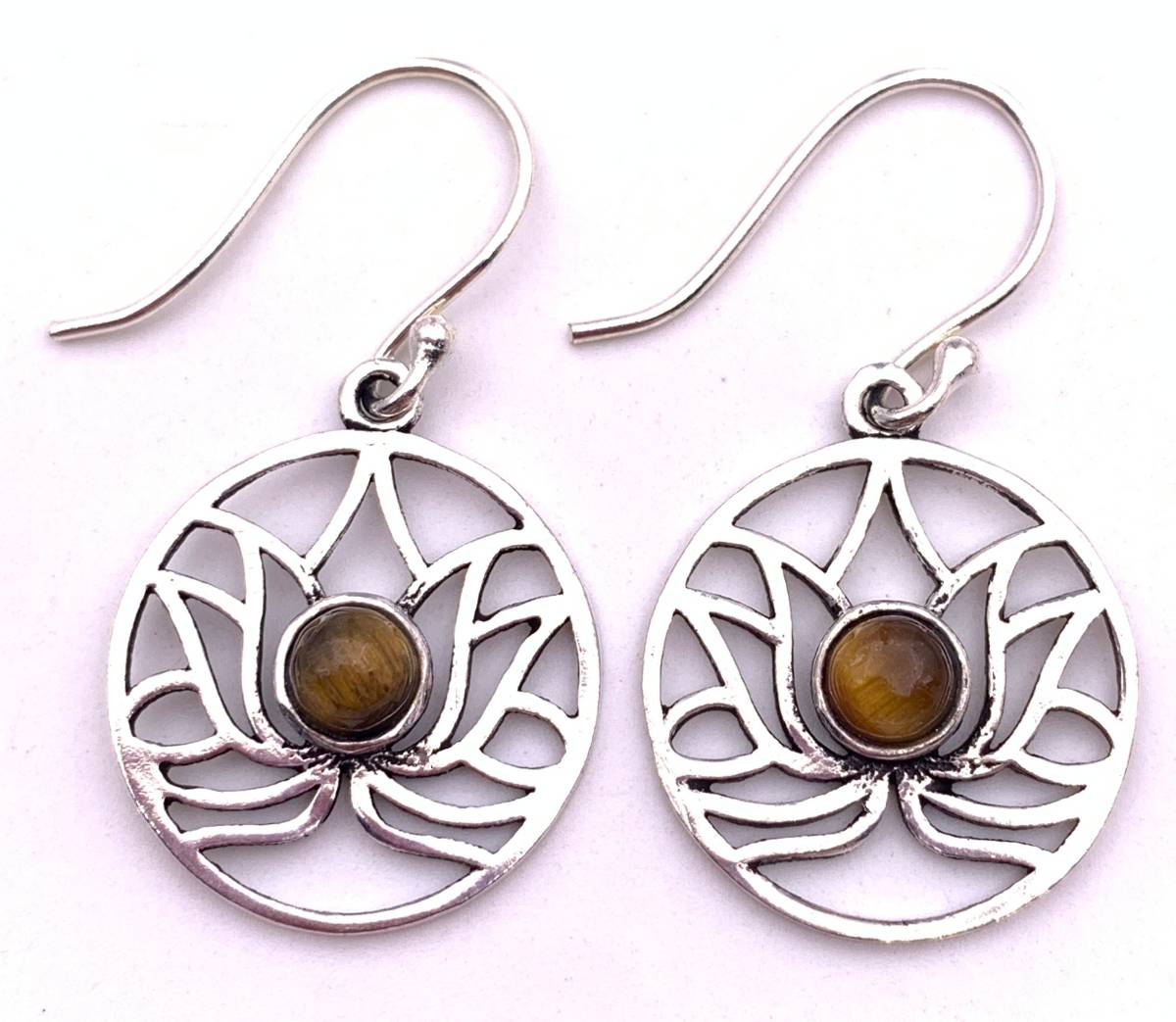 天然石タイガーアイ ロータス(蓮の花)ピアス拍卖