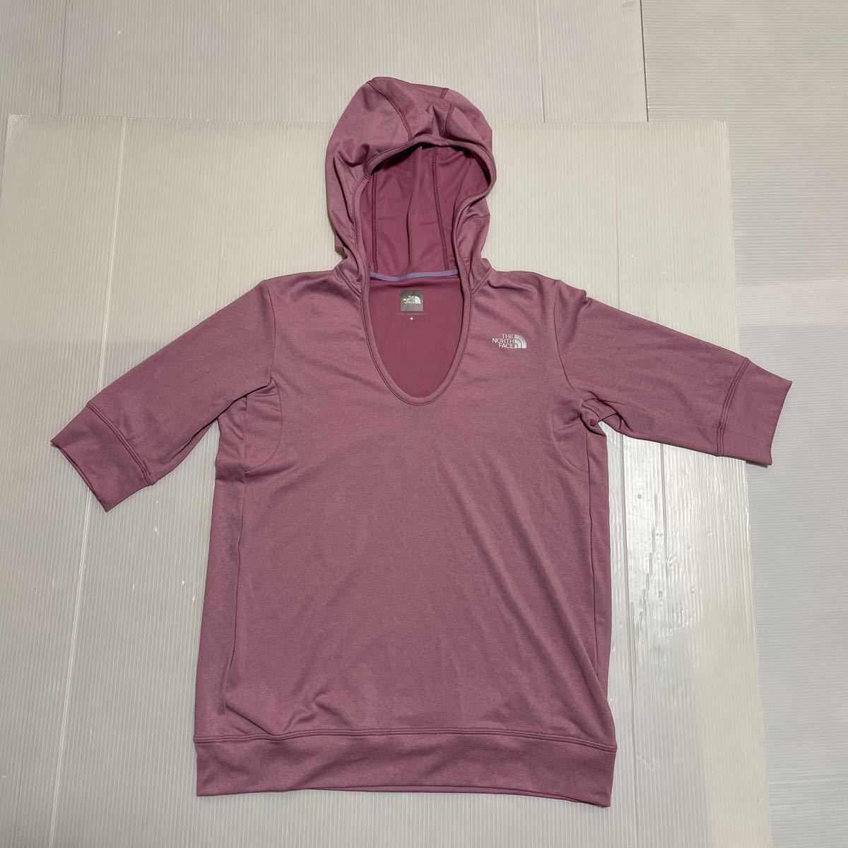 THE NORTH FACEノースフェイスパーカーM NTW11269 9,790円拍卖