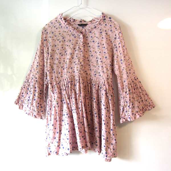 新品 ミッタラ MITRA 七分袖スモックブラウス 5 花柄 薄ピンク 拍卖