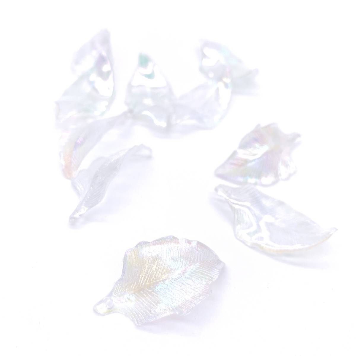 アクリルビーズ  オーロラカラーのクリアリーフ 40個拍卖