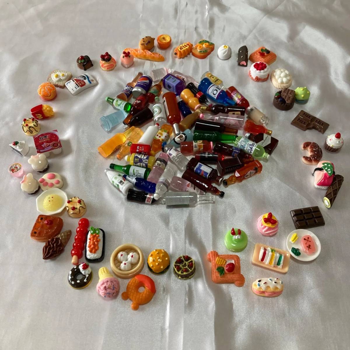 新品 ミニチュア フード ドリンク お菓子 ドールハウス スイーツ ケーキ 素材3拍卖