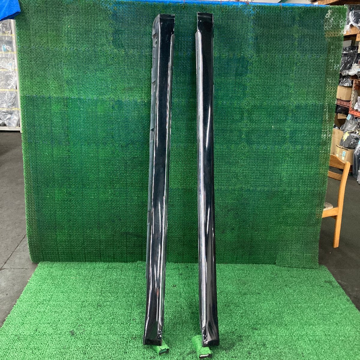 ♪♪値下げ再出品!! レガシィ 3.0R BLE 左右 サイドスポイラー サイドステップ カラー 32J ブラック系(W4877)♪♪拍卖