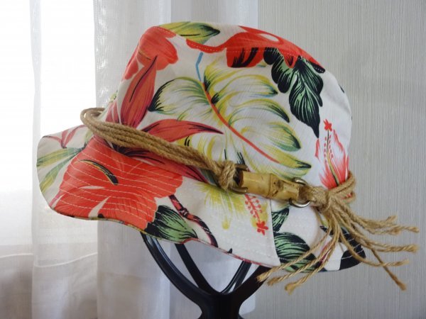 ◯韓国製◯レディース・婦人用 カラフル花柄 つば広ハット サイズ57・5cm キャップ 帽子 コットン帽拍卖