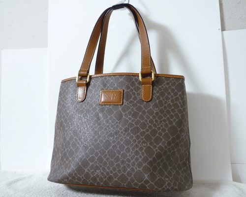 良品 ニナリッチ NINARICCI ジラフ柄 グレー ブラウン PVC レザー トート ハンド バッグ レディース拍卖