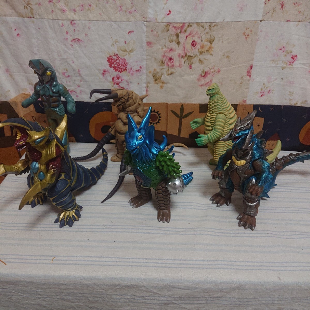 バンダイ ソフビ ウルトラ怪獣シリーズ 6体拍卖