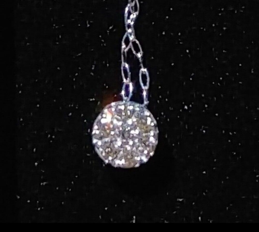 値下げしました!【本物】天然ダイヤモンドペンダントDIA 0.10ct【刻印有】K10WG拍卖