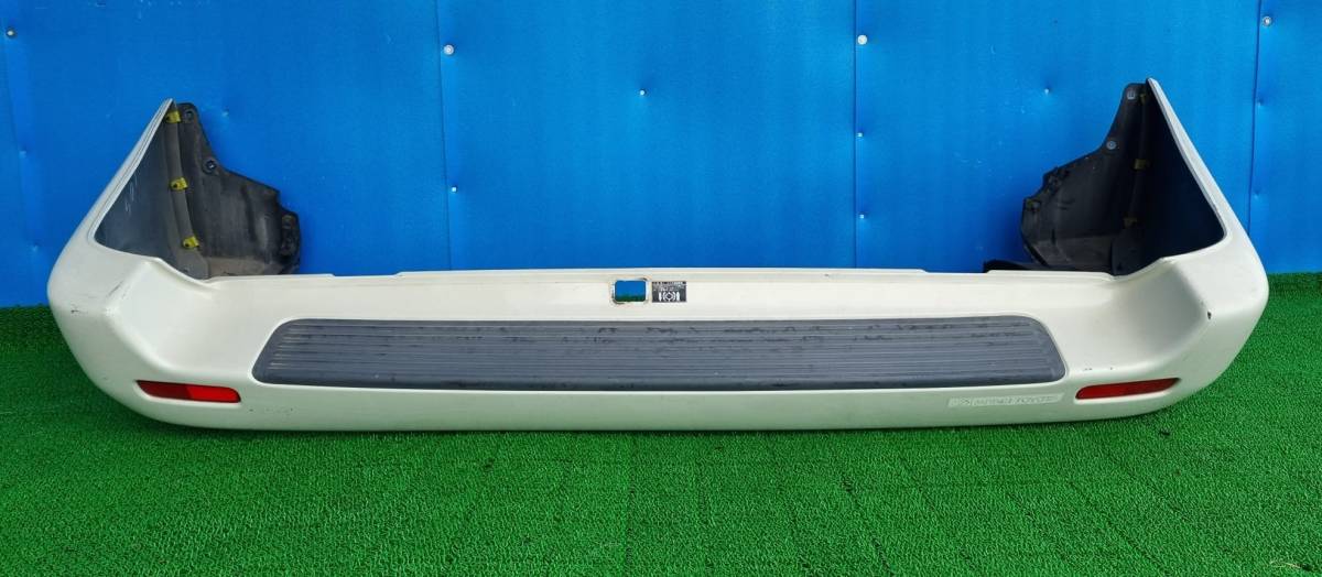 トヨタ ランドクルーザー UZJ100W リアバンパー拍卖