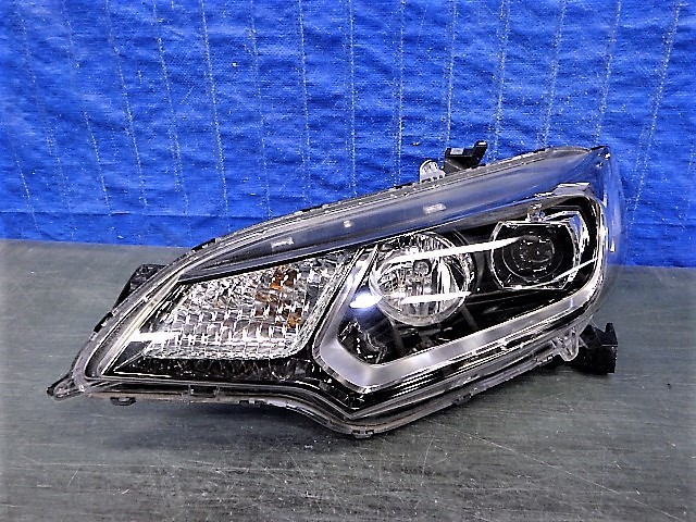 6105 フィット GK3 GK4 前期 左ライト LED W1948 4 美品拍卖