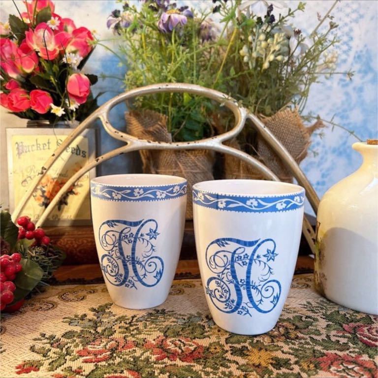 アンティークスタイル / white tableware/ お洒落なカップ/2個セット #インテリア雑貨 #アンティーク #マグカップ #白い食器 #Flower 拍卖