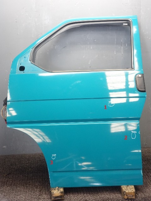 7236 VW ヴァナゴン T4 70ACU フロントドア左 助手席ドア LP6M (E3-3)拍卖