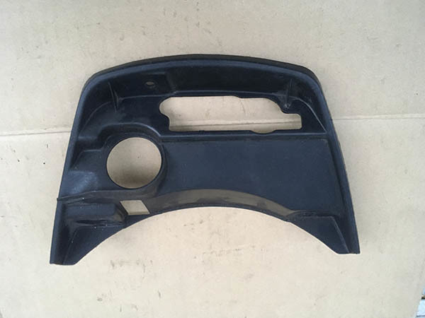 スズキ アドレスV100 純正 オイルタンクカバー 拍卖