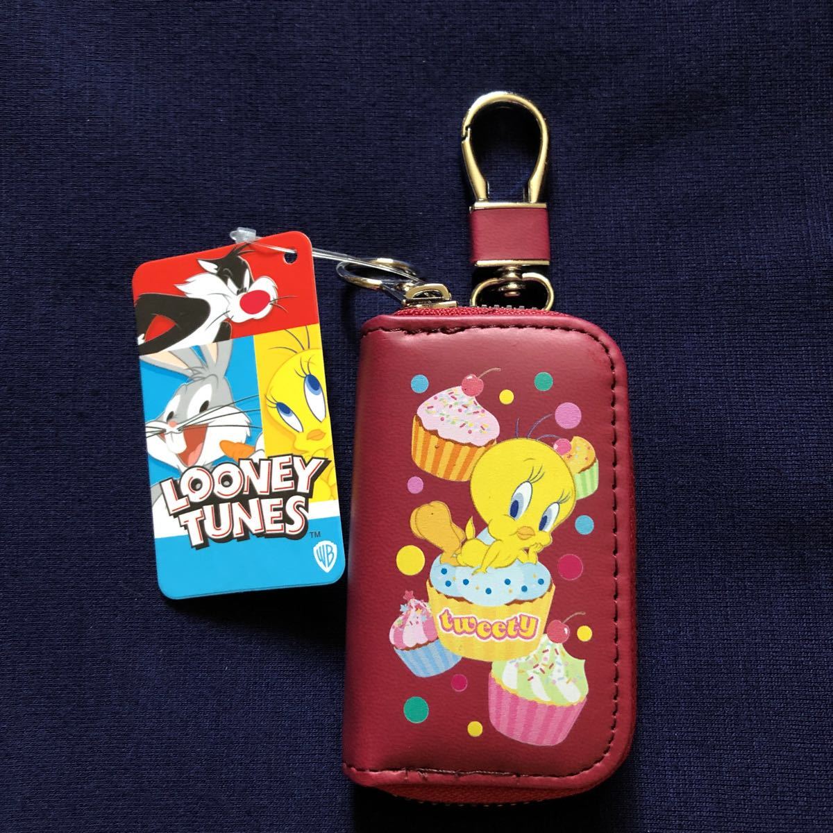 *レア非売品* LOONEY TUNESトゥイーティー カラビナ付き ファスナーキーケース拍卖