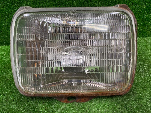 ダイハツ ハイゼット is S110P ヘッドライト 右 ランプ 運転席側 81110-87D91-000拍卖