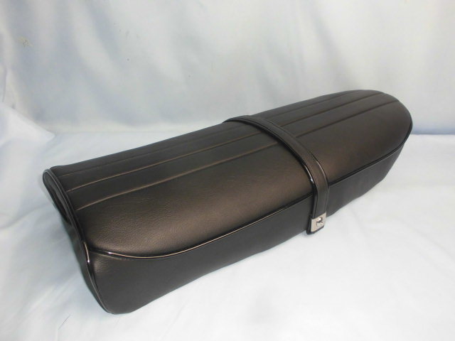 ■CD90 CD50 CD50S 純正改 ダブルシート ベルト付 クラッシックタイプ 縦3本ライン入拍卖