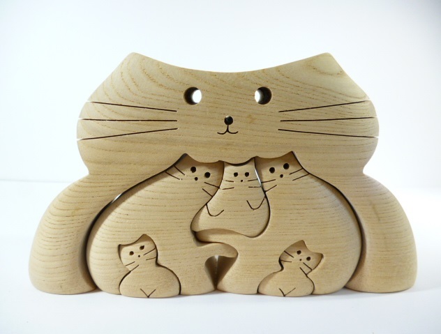 ξ 組木細工 9匹の猫家族 ξ ドリームウッド 組み木 オブジェ 組み木細工 組木 置物 パズルアート 木製 干支 飾り 寄木 パズル 動物拍卖