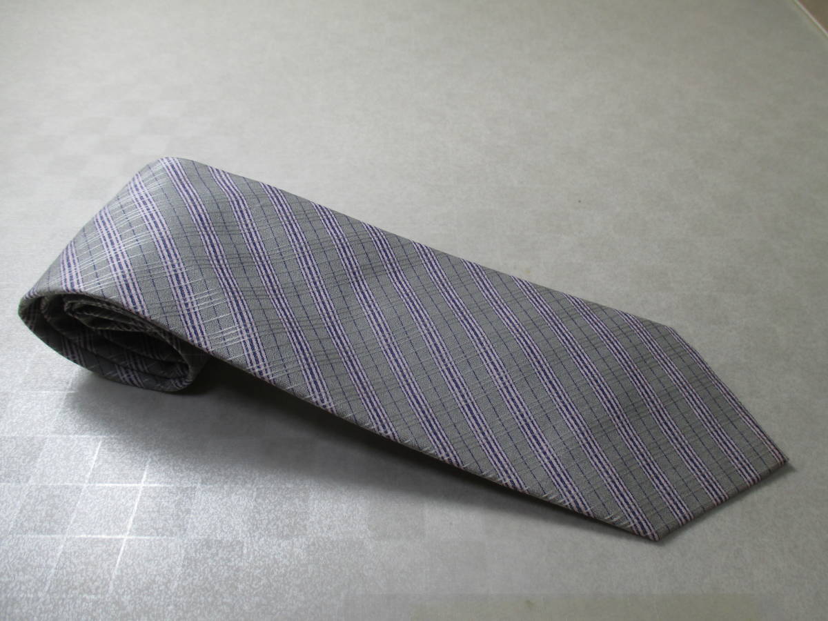 ◇新品・未使用◆タグは有りませんが未使用です◆イースタッド YSTAD TRADITIONAL◇ネクタイ◇チェック柄・グレー色系◇第29弾◇29-273◇拍卖