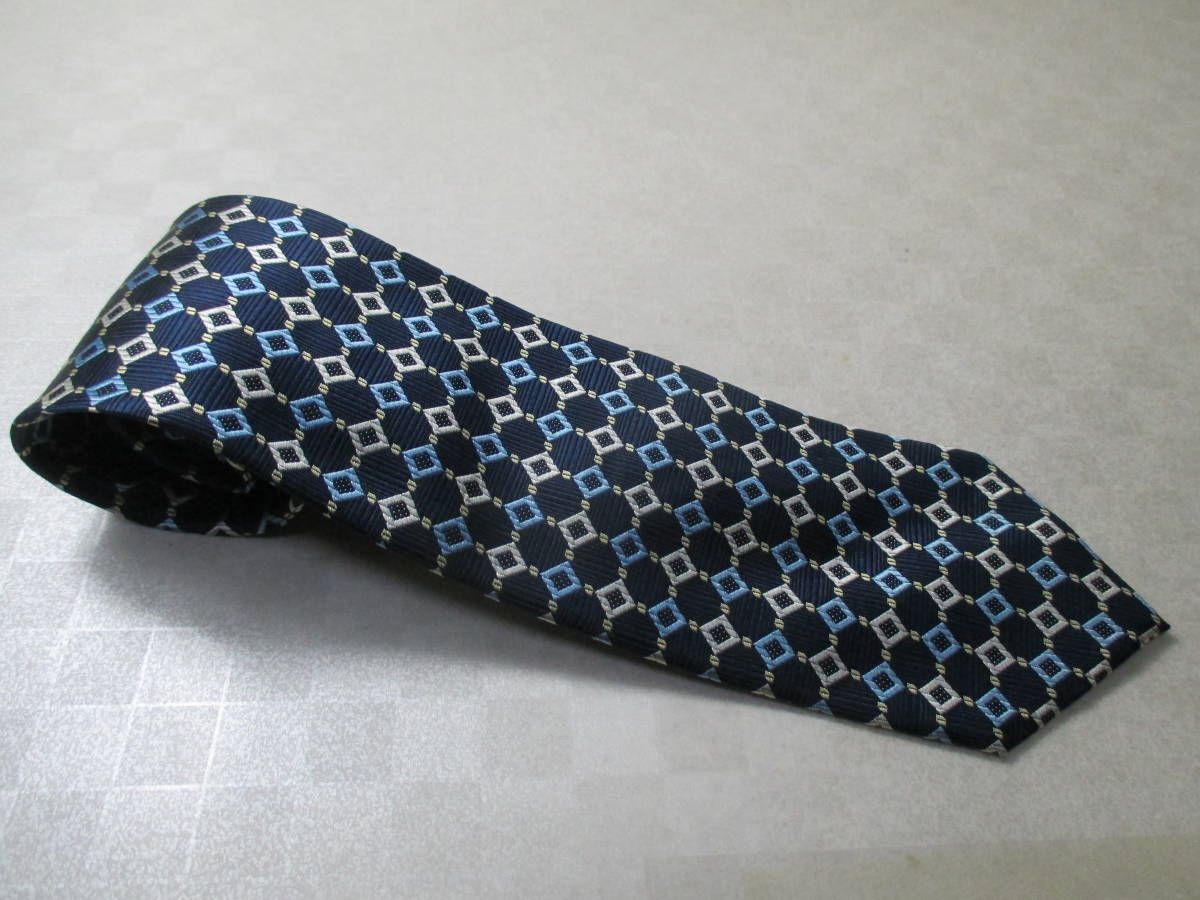 ◇新品・未使用◆タグは有りませんが未使用です◆ビー ヘイズ Bee HAZE◇ネクタイ◇その他の柄・紺色系◇第29弾ブランドがいっ◇29-275◇拍卖