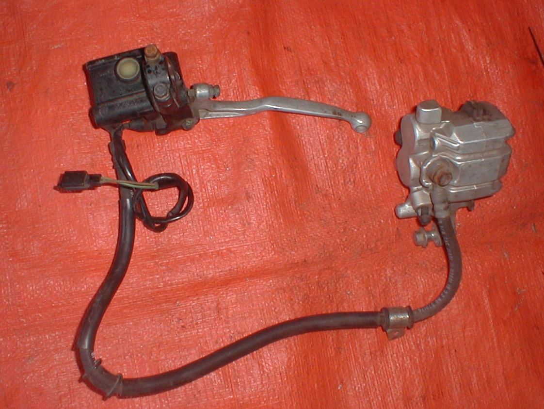 ②☆★ヤマハ/YAMAHA★TZR50【フロントブレーキマスターシリンダー&キャリパー】★☆拍卖