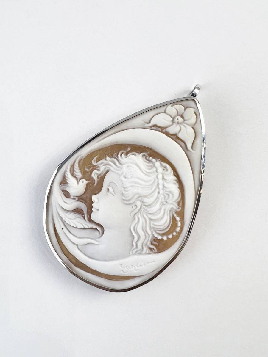 ほぼ未使用 美品 アニエロ・ガリオーネ カメオ ブローチ ネックレストップ K18WG レディース 作家物 アクセサリー 刻印有拍卖