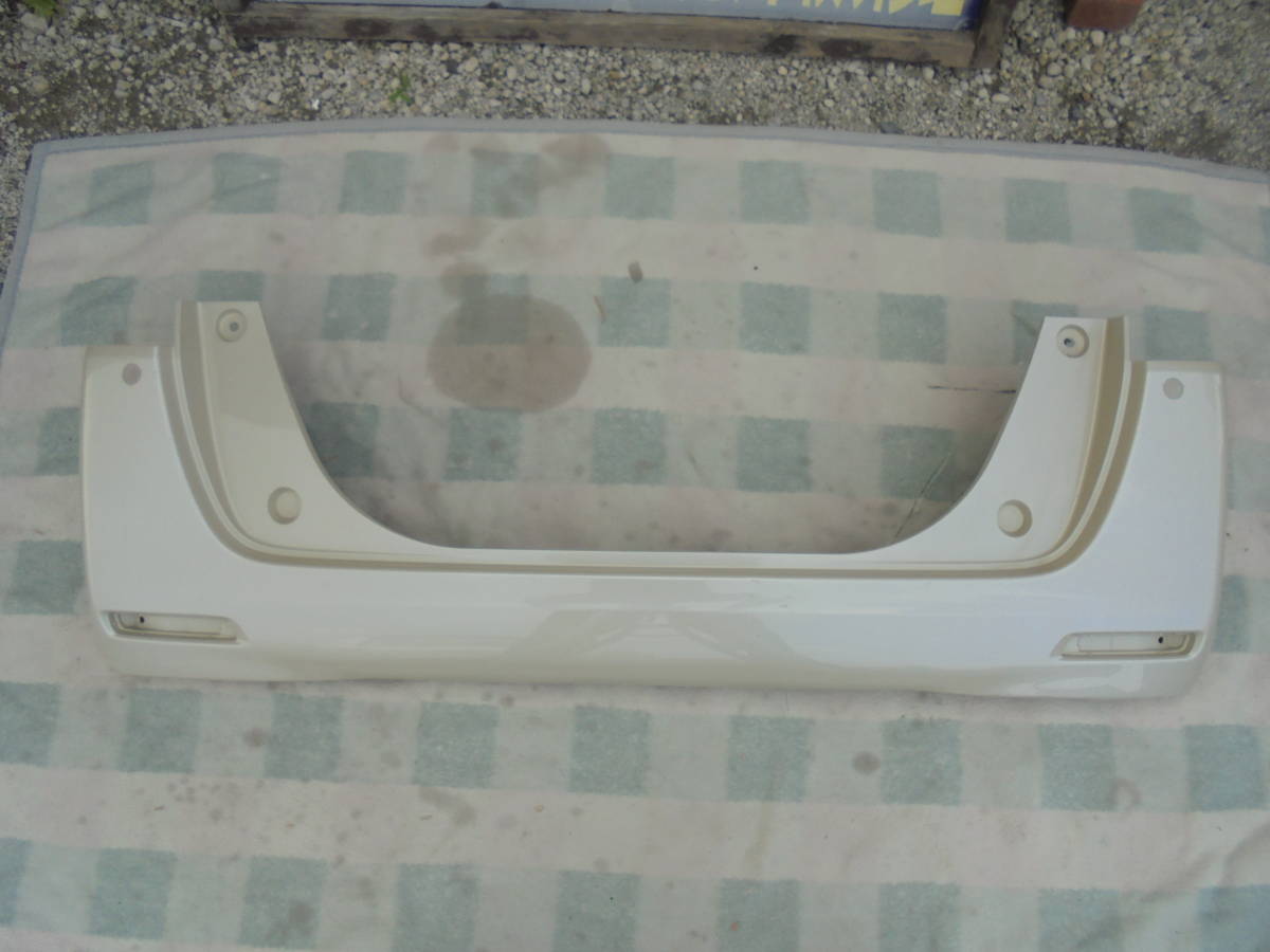 N-BOX,エヌボックス JF3.JF4 純正 リアバンパー 71501-TTA-0000 送料格安 ☆要確認 5781拍卖