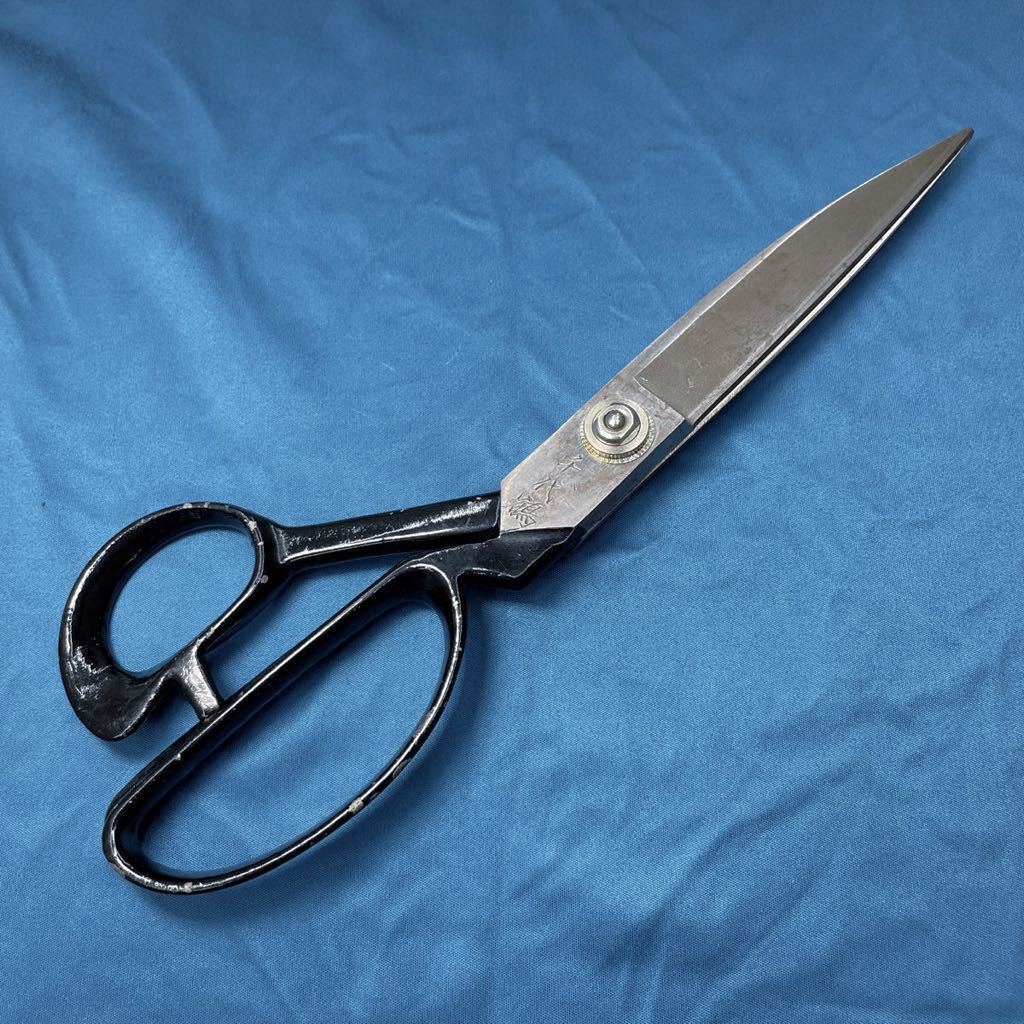 【希少】千代鶴 裁ち鋏 裁ちばさみ 東 鋏 全長約25.5cm 日本の歴史 Japan拍卖