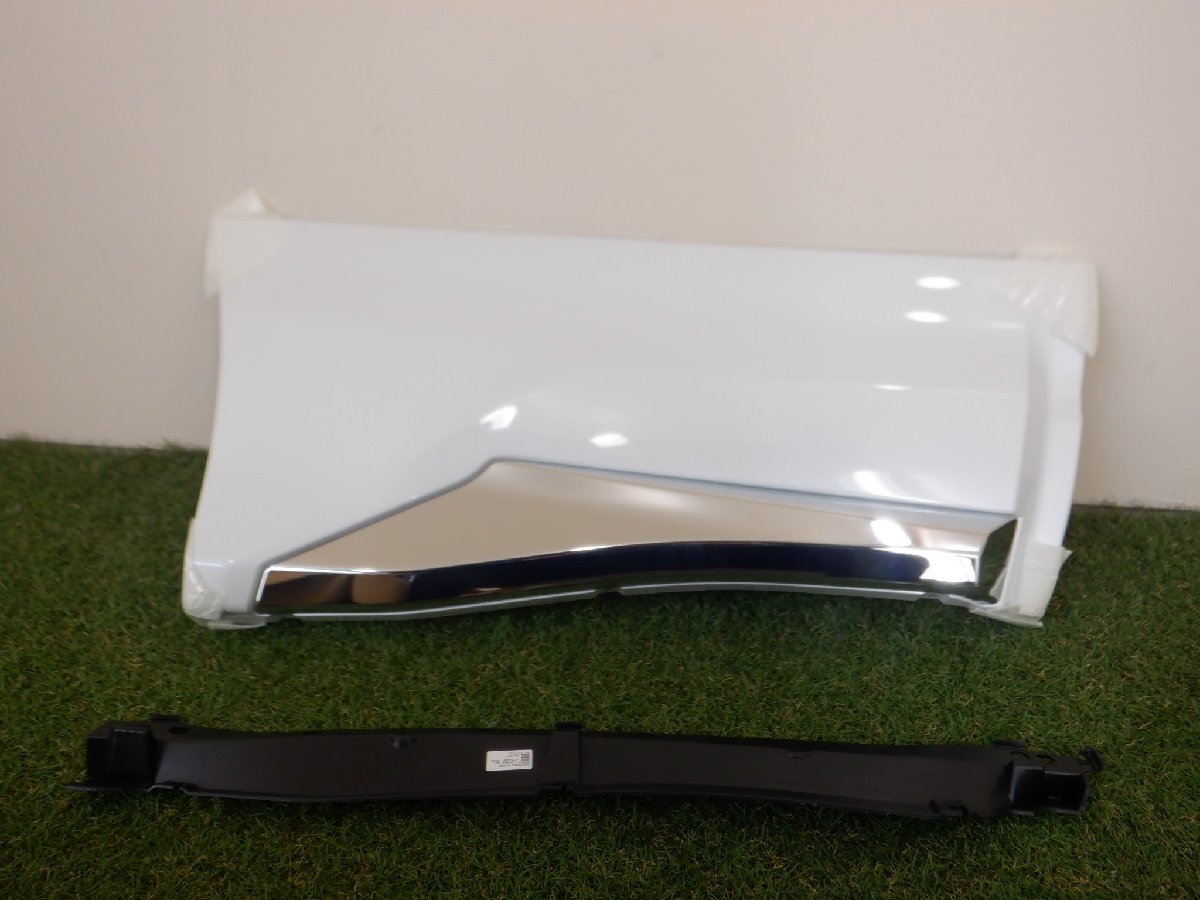 新品 モデリスタ MODELLISTA AXUH80 AXUH85 MXUA80 MXUA85 80 ハリアー ドアパネル プロテクター リア 右側 パールホワイト070 m-23-5-668拍卖