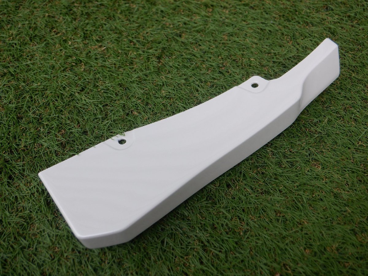 新品 モデリスタ MODELLISTA AXUH80 AXUH85 MXUA80 MXUA85 80 ハリアー ドアパネル リア クォーター パネル マッドガード 右側 パール白070拍卖