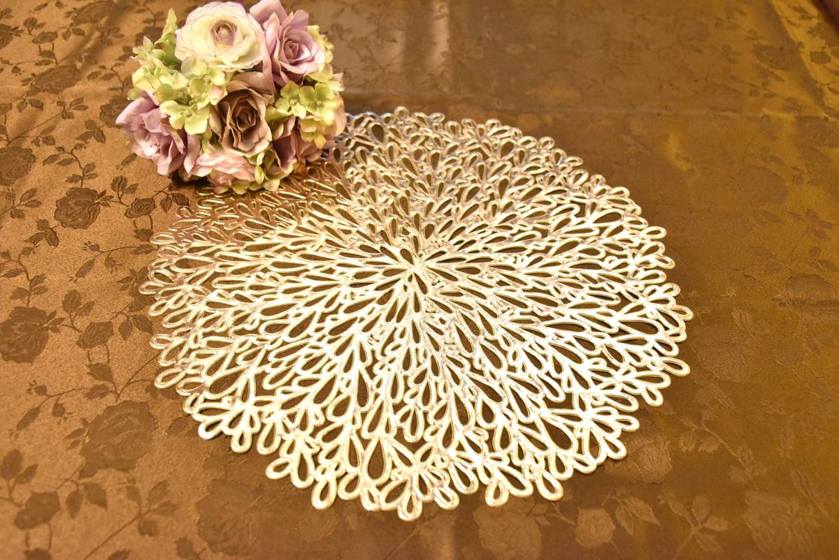L-VI2-1*条件付き送料無料も有!*プレースマットB*直径約38*透かし加工*ゴールド*ランチョンマット*マルチマット*エレガント拍卖