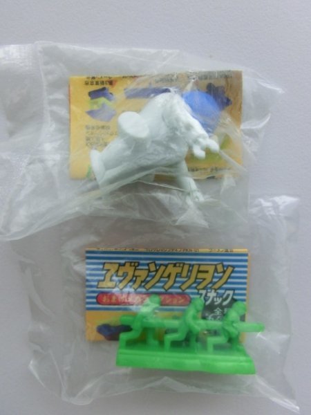 希少 ヱヴァンゲリヲンスナック オマケのみ 2種 戦略自衛隊 隊員&局地戦用D型装備(耐熱耐圧対核仕様)拍卖