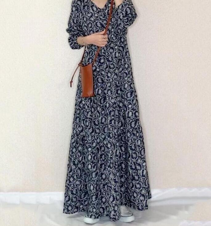 PYD1956★ プリカバー 長袖 プリント Vネックント マキシ丈 体型 レディース 春夏 サラロングワンピース ワンピースッとした肌触り着痩せ拍卖