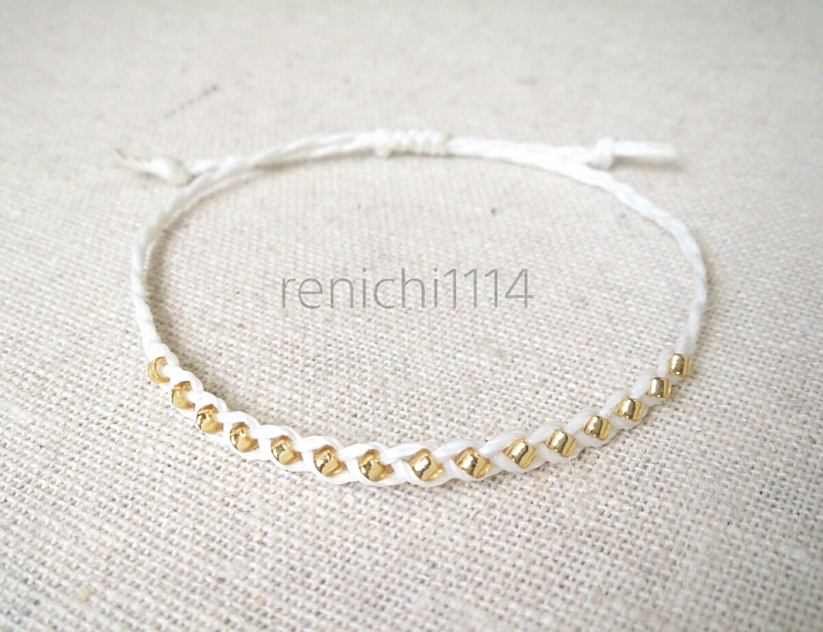 人気ブレスレット☆白&ゴールドビーズ☆シンプル☆ワックスコード拍卖