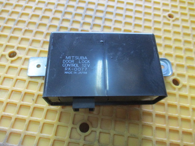 ★☆EF5 シビックシャトル ドアロックコントロールリレー RK-0077☆★拍卖