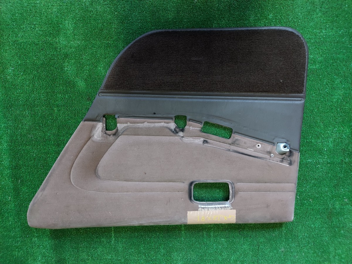 GX81 用右側後ろドア内張り拍卖