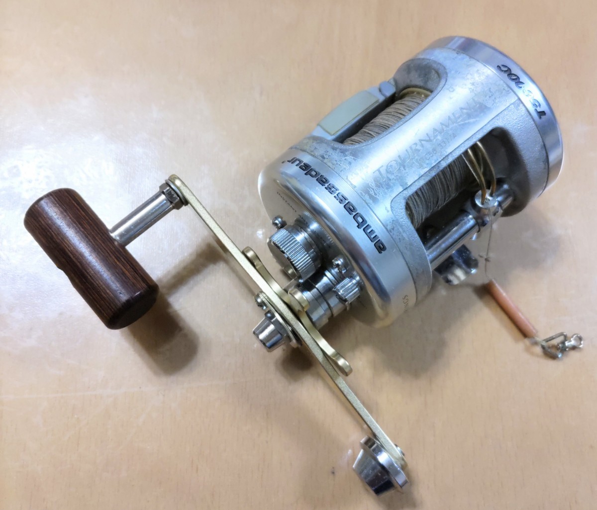 ★希少品 Abu Garcia ambassadeur T5000C アブ・ガルシア トーナメント T5000C Made in Sweden 機関良好 コルク・カーボン ハンドル付★拍卖