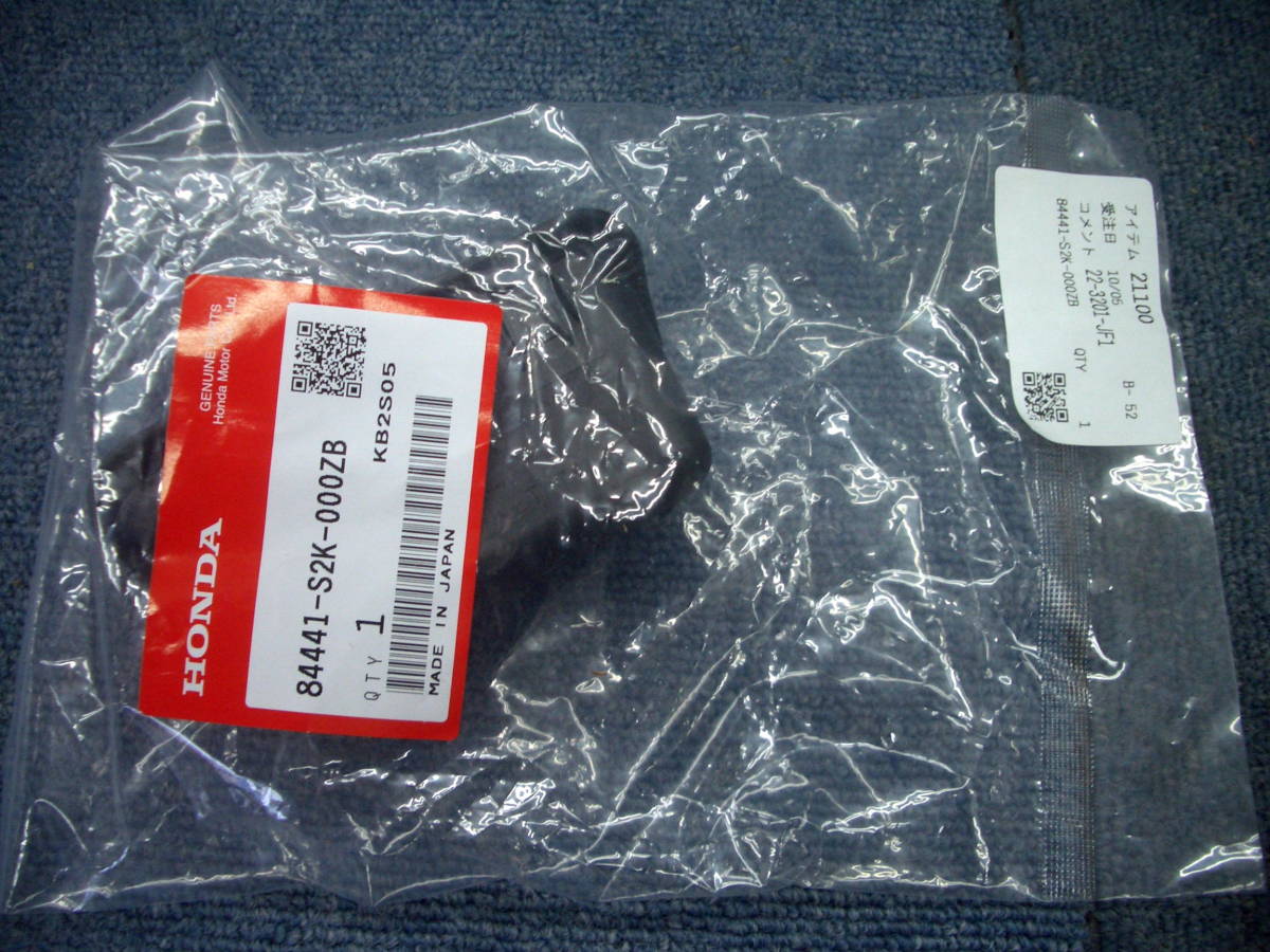 □□2212-TO49 スタート即決!新品 未使用品!HONDA ホンダ 純正部品 ポケツト テールゲートプル 品番84441-S2K-000ZB拍卖