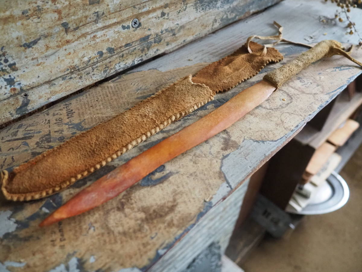 【アフリカンアンティーク狩猟用ナイフ】フランス蚤の市ペーパーナイフ古道具アンティーク骨董インテリア角骨レザー本革インダストリアル拍卖